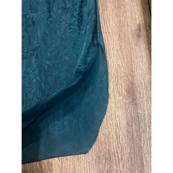 Cachet Vintage Shiny Emerald Nightgown and Robe Set Large No Belt - Picture 9 of 13